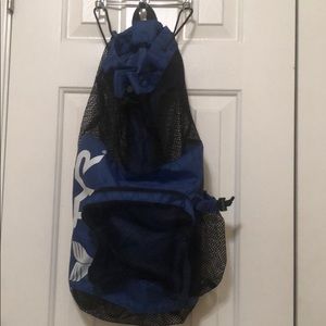 TYR swim bag accessory
